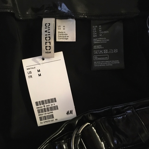 H&M NWT A-line shiny mini skirt ring belt black M - Picture 6 of 15
